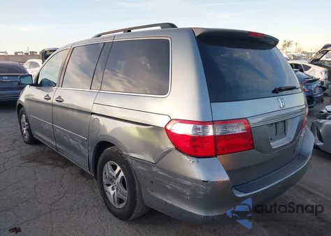 2005 Honda Odyssey Ex-L from USA, damaged, VIN 5FNRL38705B120309